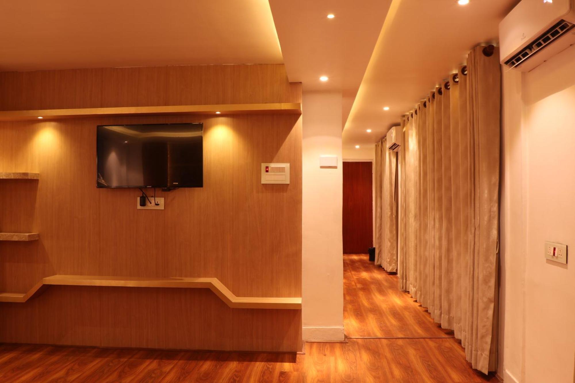 Hotel Elegant Kathmandu Inn Exterior photo